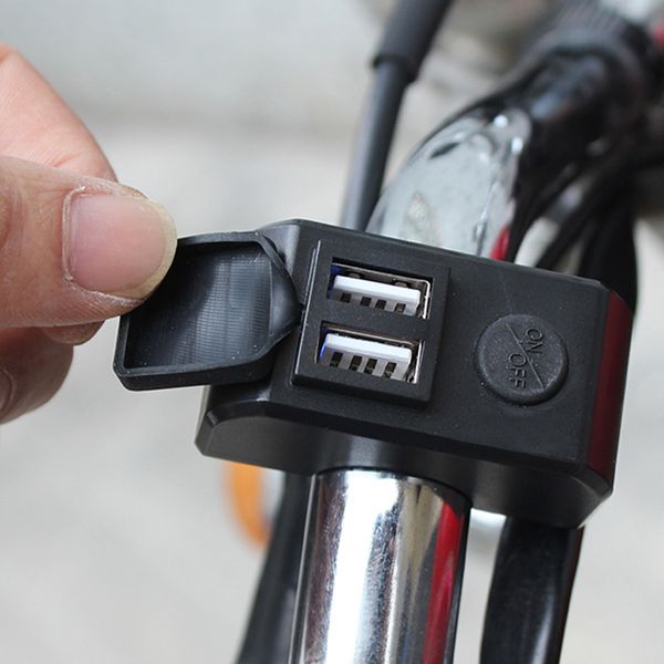 

Usb 2 Port Motorcycle Handlebar Charger 12V To 5V 3A Fast Charging Adapter Power Supply Socket for Phone Motorcycle Accessories 1V, Black