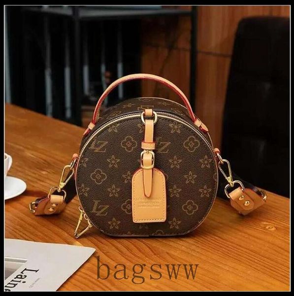 

Round For travel Handbags Women Bags Designer Chain Purse socialite Fashion Shoulder Bag wallet, Brown