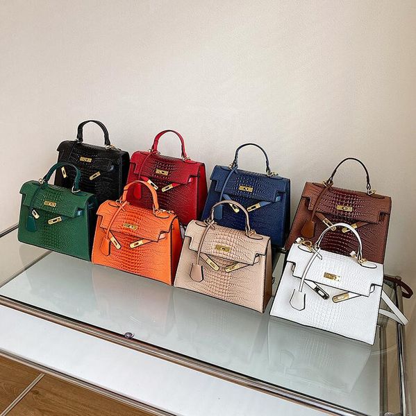 

Factory wholesale womens shoulder bag 8 colors retro classic embossed leather messenger bag street exotic crocodile handbag sweet lady buckle women backpack 1541#, Blue