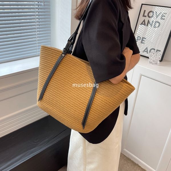 

Designer Women High Quality and Practical Large Capacity Cotton Thread Woven Bag New French Retro Handheld Grass Woven Bag Versatile Commuter Tote, Beige