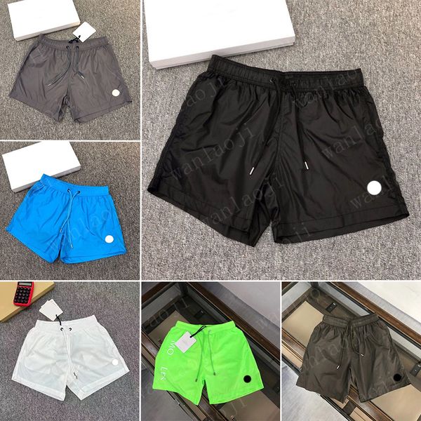 

Designer Summer Men Nylon Swim Shorts Fashion Gentleman Side Pockets Swimear Boy Zipper Closure Back Pocket Tonal Short Pants, Clear