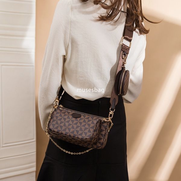 

Women's Crossbody Bag New Korean Casual Chain Three piece Mahjong Bag Windmill Pattern Three in One Trendy One Shoulder Women's Bag, White