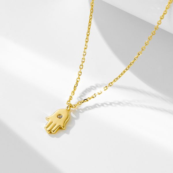 

Fashionable design and creative palm necklace S925 pure silver evil hand diamond inlaid women's pendant collarbone chain