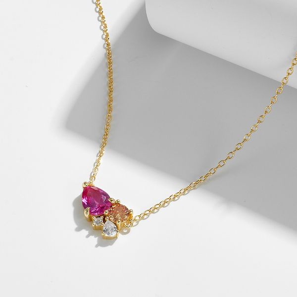 

S925 pure silver necklace for women in Europe and America, fashionable Instagram, niche ruby collarbone chain, versatile and set with zircon, temperament necklace