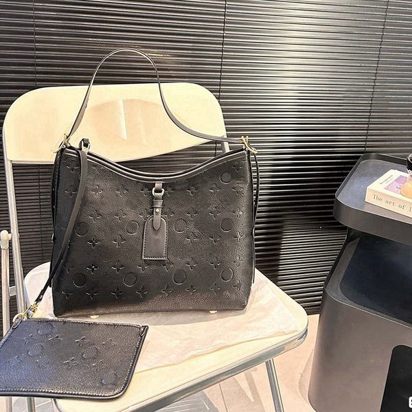 

Handbag Designer Ladies Retro Black Leather Underarm Bag Adjustable Shoulder Strap Crossbody Bag Tramp Bag Purse 30x27cm