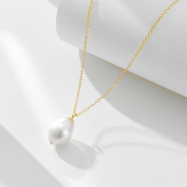 

Single pearl pendant necklace for female niche design, natural Baroque freshwater pearl collarbone chain
