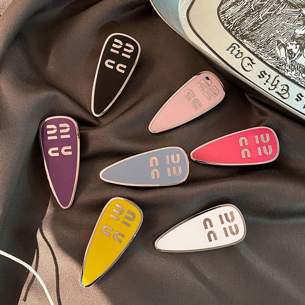 

Candy Color Hair Clips Design Girl Letter Barrettes Designer Brand HairJewelry Classic Design Hairpin Charm Birthday Love Gift Hair Clips