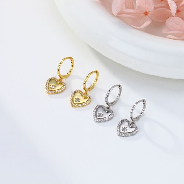 

S925 pure silver temperament fashionable stone inlaid star heart ear buckle sweet and versatile popular earrings