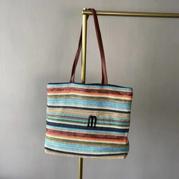 

2025 Large capacity designer tote bag Luxury knit handbags clutch pochette bags Womens travel fashion Cross Body Canvas shoulder Capacity Top handle Shopper Bag, M3