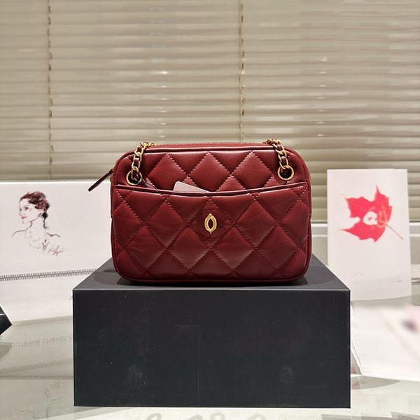 

Petit coin Women Designer classics presbya Shoulder Bags With Chain Square Water ripple Twist Bag Crossbody pouch purse handbags Totes 18cm, Khaki