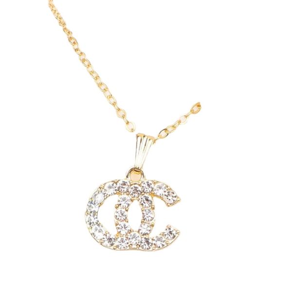 

Womens Designer Letter Pendant Necklaces Simple Gold Plated Crysatl Pearl Rhie Sweater Necklace Wedding Party Jewerlry Accessories