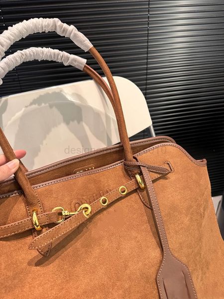 

2025feeg Fashion brand Designer Vintage Bag MM Commuter deerskin bag handbag Large capacity briefcase solid color, Multi