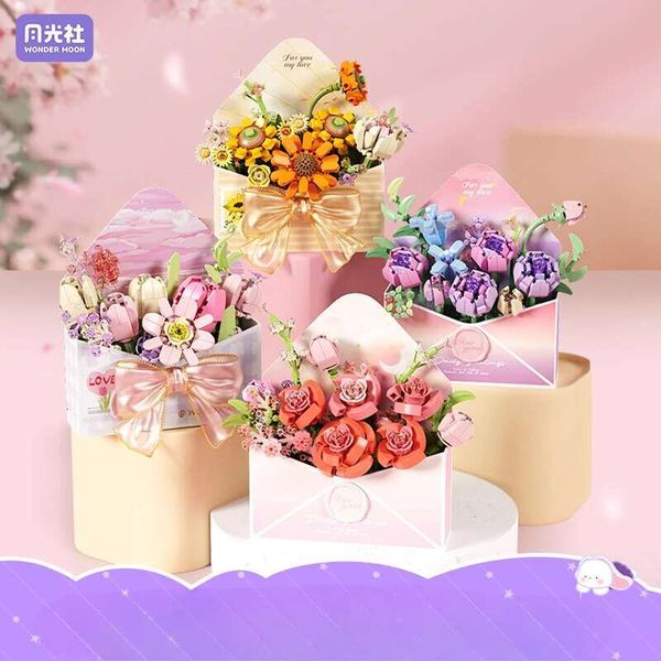 

Moonlight Spot Society Wer Love Letter Romantic Envelope Building Blocks Trendy Assemble Movable Ornament Anime Collection Dh2997019, Red
