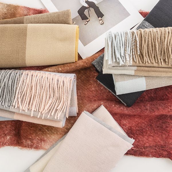 

10683 Cashmere scarf women elegant temperament scarf wholesale fresh sweet shawl