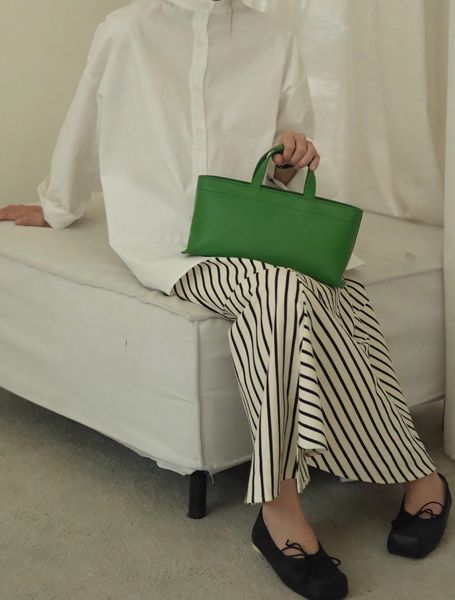 

Mirror Minimalist Stylish Commuting Women's Handbag Soft Texture Top Layer Cowhide Single Shoulder Diagonal Tote Basket Purse, Green