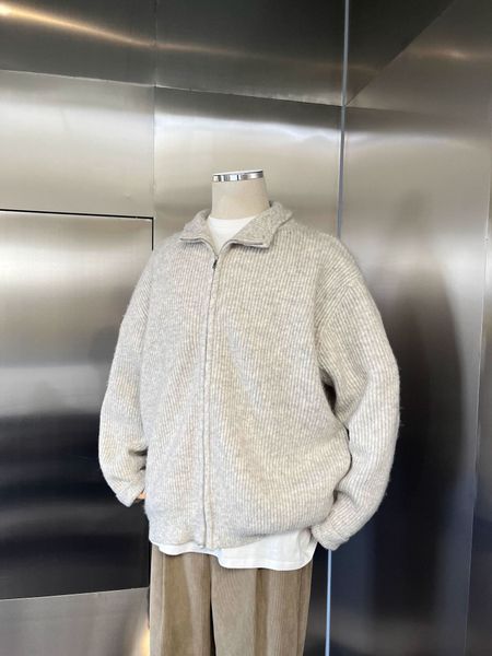 

D272A Trendy Unisex Overcoat Comfortable Thickened Cotton Jacket for Winters, Purple