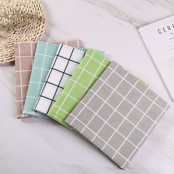 

W365 Waterproof checkered tablecloth wash-free waterproof oil-proof and scalding-proof tablecloth