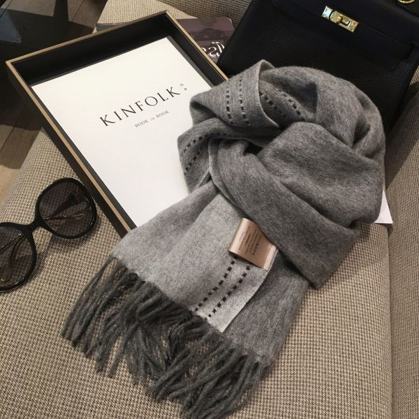 

Double-sided cashmere scarf with solid color stitching -843329