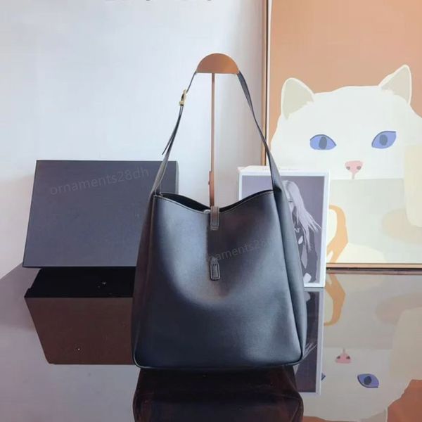 

Shoulder designer bags high quality crossbody bag messenger wallet bags minimalist Halloween casual black totes bags fashion womans the tote bag ladies handbag Y3, A11