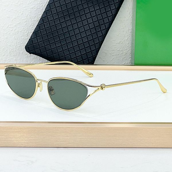 

Knot Cat Eye Sunglasses 1330S Luxury Silver Metal Small Mirror Frame High Quality Retro Green Lenses Mens And Womens Fashion Trends UV Protection With Box