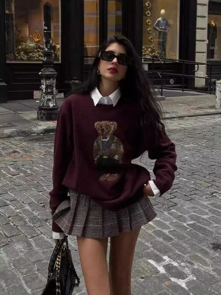 

Women' Sweaters Fashionable Autumn And Winter New Style Knitted Sweater With Bear Embroidery And Cartoon College Wind Knitted Top BFG2412192, Burgundy