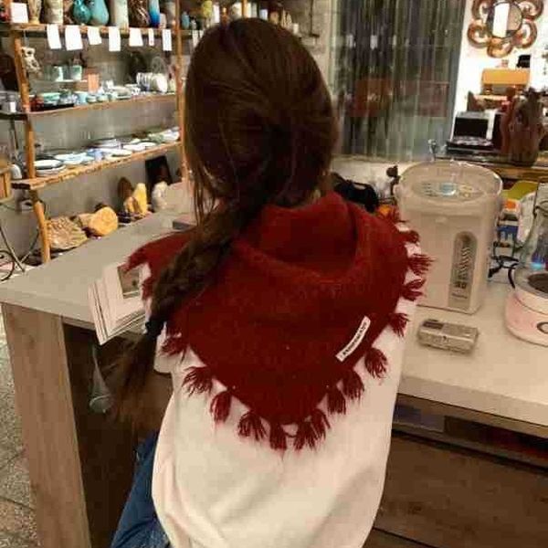 

C143 Soft glutinous tassel scarf women's warm thick autumn and winter triangle
