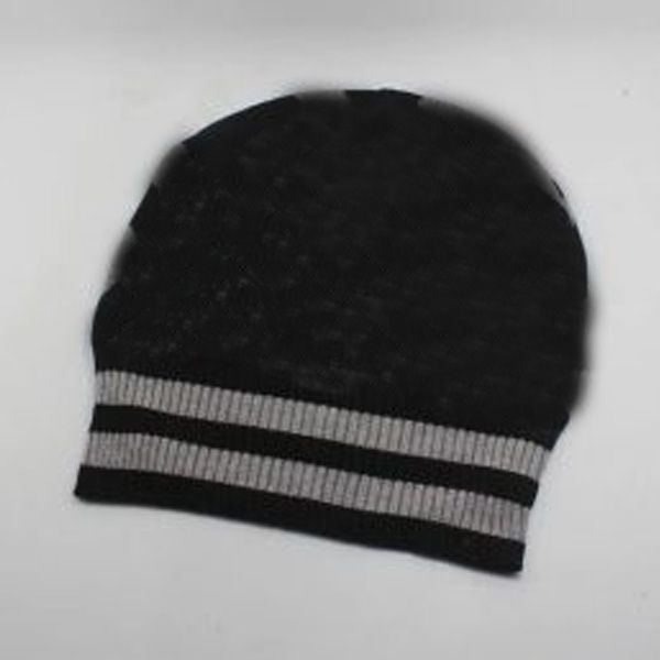 

Winter Warm Men's Designer Outdoor Skiing Urine Cap Women's Luxury Cashmere Skull Cap Cotton Splicing Neutral Letter Leisure Urine Cap, White