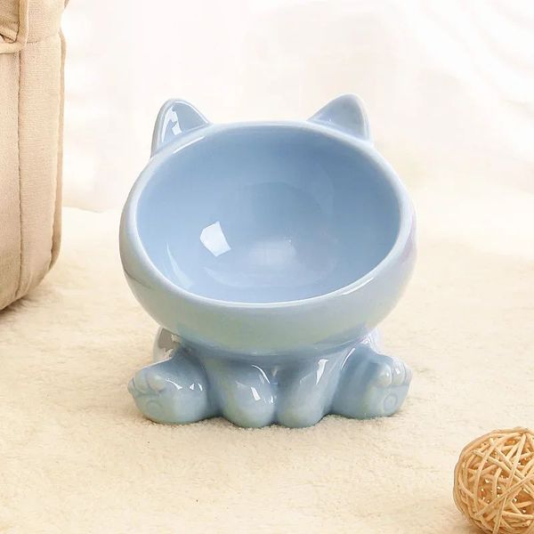 162034 Paper cat bowls can be thrown away after use and do not need to be cleaned. They are very convenient and suitable for rescuing stray cats or traveling
