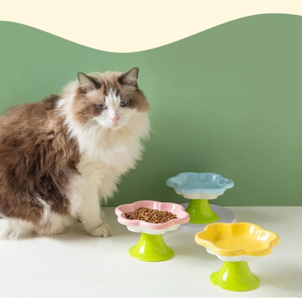 139468 Super stable design, even if the cat is mischievous and playful, the cat bowl can remain stable in place without causing any trouble