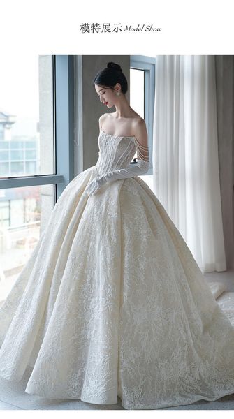 

GG94732 Sophisticated Strapless Bride' Dress - Sleek Satin Material with Large Train for Weddings (Light Luxe Collection, Gray