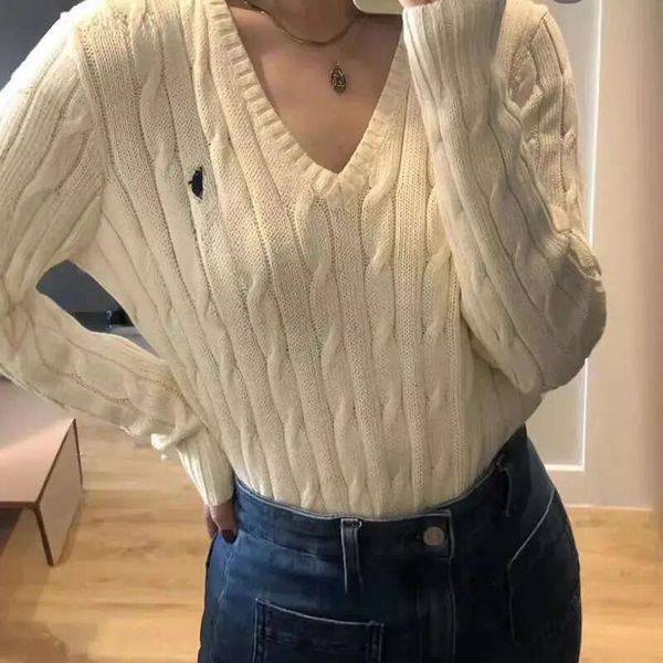 

2025 ly designer womens knits tees winter polos long sleeve vintage twist knitted sweater white baggy knitwear pullover jumper small horse sweaters 22 asian size, 4#