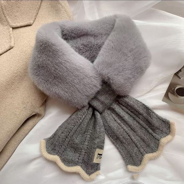 

Winter Korean style thickened fishtail cross fur collar scarf --835910