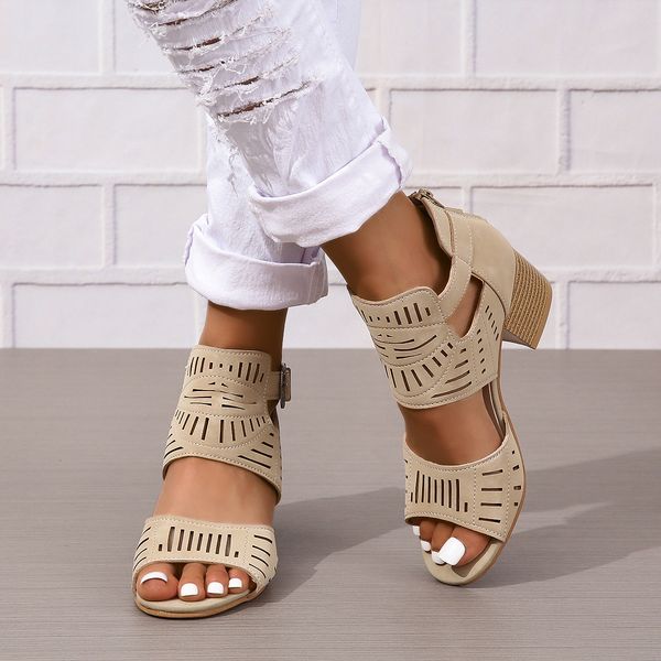 

Chic Ladies' Summer Footwear: Versatile Khaki Strap-On Sandals Suitable for International Markets