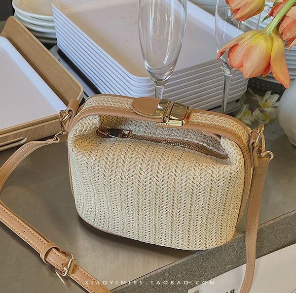 

Outlet factory women's handbags forest small fresh woven handbags outdoor travel leisure beach bag daily Joker color matching crossbody bag 8259#, Brown