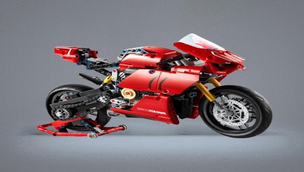 

Cars Technic 674pcs Blocks Ducatis Panigale V4 R Motorcycle 42107 BuildingBricks Toys for Kids Christmas Gift2418538