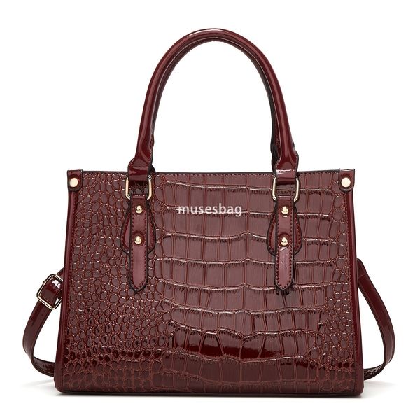 

Internet celebrity casual European and American retro crocodile pattern handbag trendy large capacity autumn and winter new single shoulder bag ins crossbody bag, Black