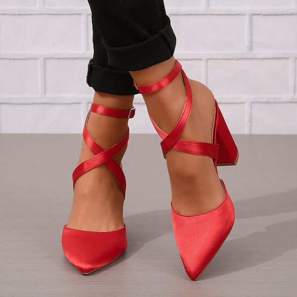 

European and American spot shoes, pointed fashion designer shoes, large high heels, women's shoes, ankle loops, straps, buckles, women's sandals, Black