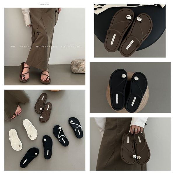 

Designer Sandals Women Interlocking Slides Rubber Slippers Ladies Flat Beach Jelly Script Orange Summer Fall Mules Outdoor Waterproof size 35-39, Silver