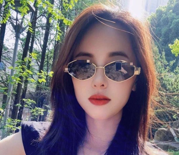 

Designer fashion sunglasses retro style metal frame casual trend UV protection driving street travel party facial slimming temperament women