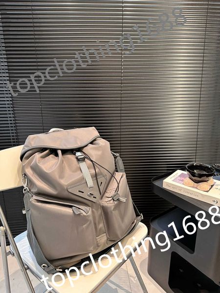 

PRDfamilys new outdoor backpack parachute waterproof nylon waterproof mens and womens large capacity leisure sports notebook backpack, Brown