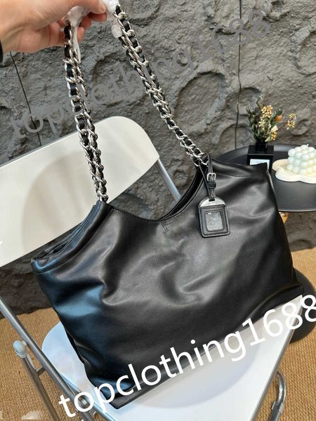

New Street Trend Fashion Middle Ages Shoulder Bag Simple and Versatile Big Tote Bag Motorcycle Bag purses ladies handbags evening clutches, Gold