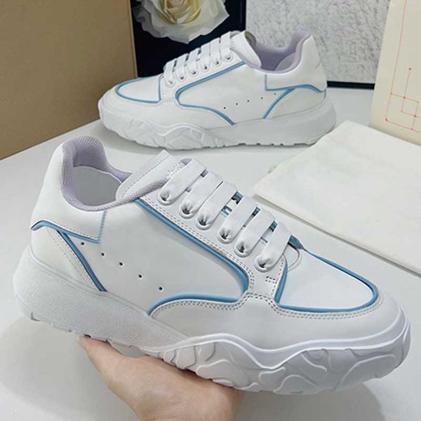 

Luxury designer low top sports shoes brand men casual shoes, breathable leather upper rubber sole top quality fashionable women skateboard sneakers, &2