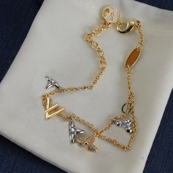 

18K Gold Plated Brand Bracelets Designer Crystal Chains Women Bangle Flower Diamonds Jewelry Letter Bracelet Wedding Birthday Gift with Box