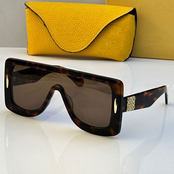 

Classic style Mens Womens one piece goggles LW40106U outdoor cycling skiing goggles UV400 protective womens sunglasses with golden decorative logo on the legs