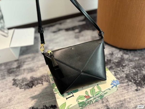 

LEW2024 Womens Versatile Geometric Folding Bag Underarm Bag Leather Small Luxury Single Shoulder Crossbody Womens Bag evening clutches, White