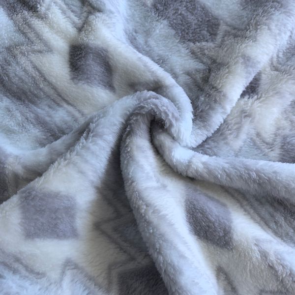 

Coral fleece fabric is delicate and soft