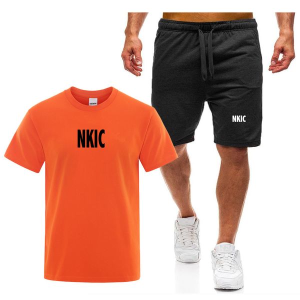 

Summer Men's Brand Sports Set Casual Fitness Jogging Basketball Fashion Short Sleeve 100% Cotton T-shirt Shorts 2 Sets Plus Size S-2XL, Yellow