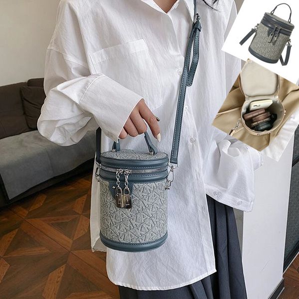 

Outlet factory women handbag simple retro cowboy bucket bag Joker atmospheric ribbon fashion handbag personalized cylinder letter printed messenger bag 202#, Khaki