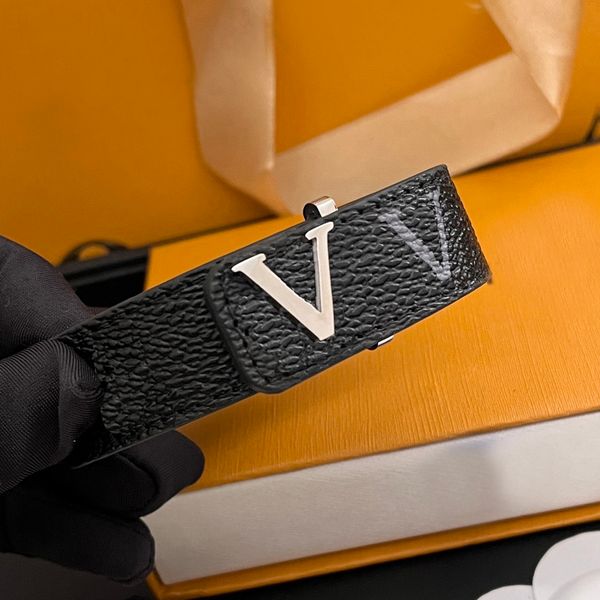 Mens beach Bangle Designers Bracelets Luxury Designer Jewelry Leather 18K Gold Plated Stainless steel Bracelet Womens Wedding Gifts