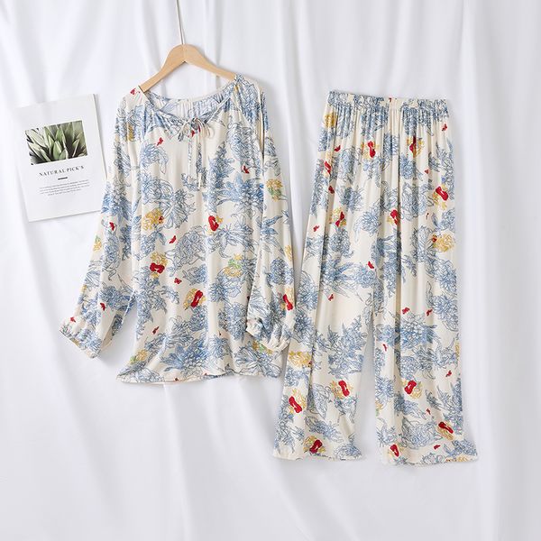 

Outdoor casual home suit set with ice silk top and loose sleepers, Reddish brown